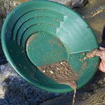 7 Piece Gold Panning Kit | In Box